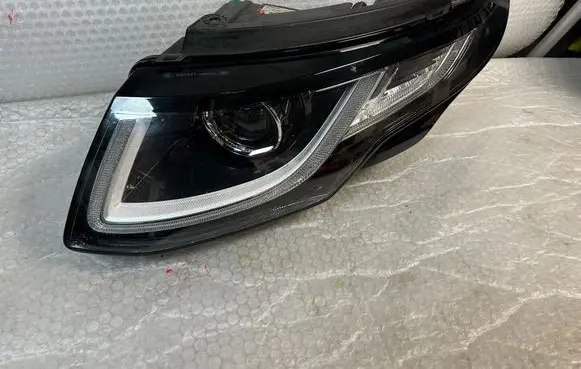 Land Rover Range Rover Evoque L538 Headlight/headlamp GJ32-13W030-ED 0019547508