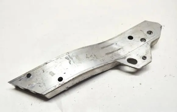 Radiator support slam panel bracket