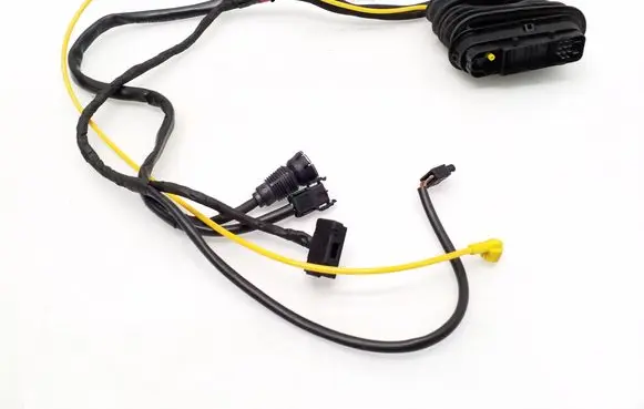 Mercedes-Benz S W140 Rear door wiring loom 1405402909