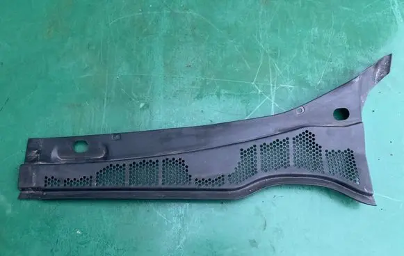 Volkswagen Polo III 6N 6N2 6NF Wiper trim 6N1819415