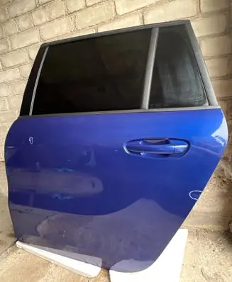 Citroen C4 Grand Picasso Rear door