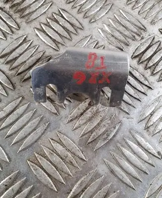 Volvo XC60 Heat shield in engine bay 31455711