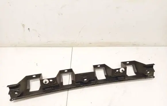 Ford Fiesta Rear bumper mounting bracket h1bb17b861a1
