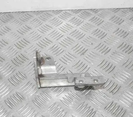 Audi A4 S4 B9 8W Other engine bay part 04L131561E