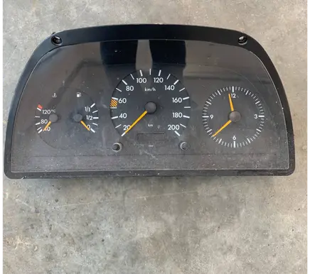 Mercedes-Benz Vito Viano W638 Speedometer (instrument cluster) MB0005428401