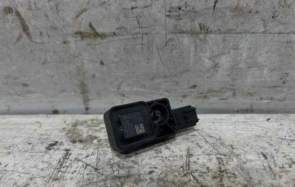 Opel Insignia A Airbag deployment crash/impact sensor 13502341