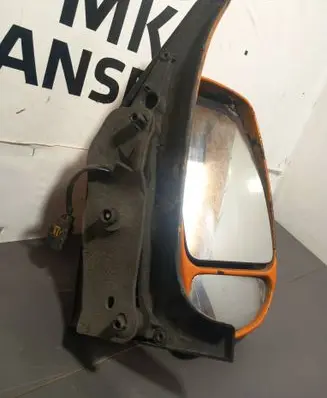 Front door electric wing mirror