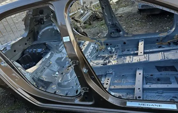 Renault Megane IV Side car body part IMPRK1411818