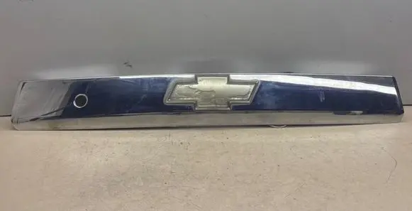 Chevrolet Captiva Trunk door license plate light bar 96624637