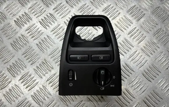 Volvo XC90 Light switch 8685450 MG362500065