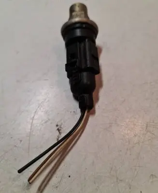 Audi A4 S4 B6 8E 8H Oil pressure sensor 1J0973701 1J0959126 H1290305