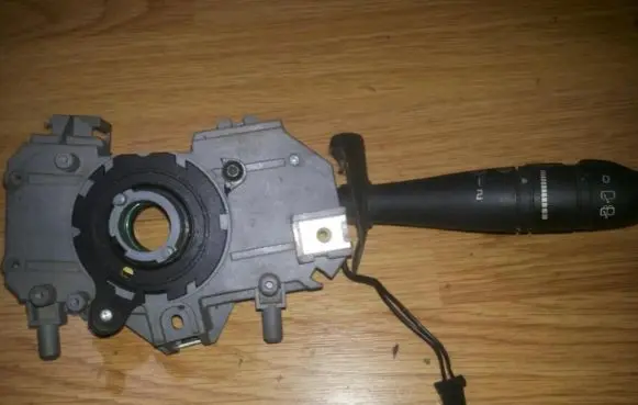 Renault Scenic I Wiper control stalk 7700428198