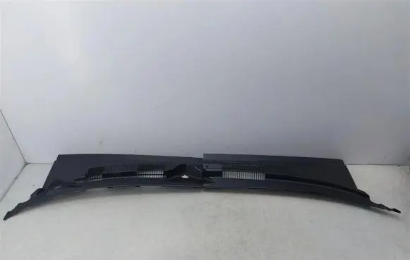 SsangYong Rexton Wiper trim 79420-08000