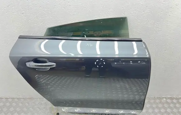 Audi A7 S7 4G Rear door
