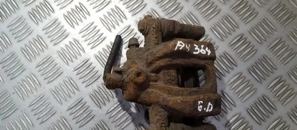 Honda CR-V Rear brake caliper