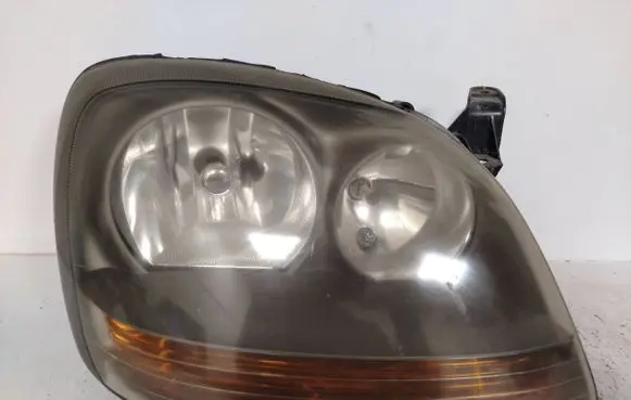 Nissan Almera Tino Headlight/headlamp 96432400