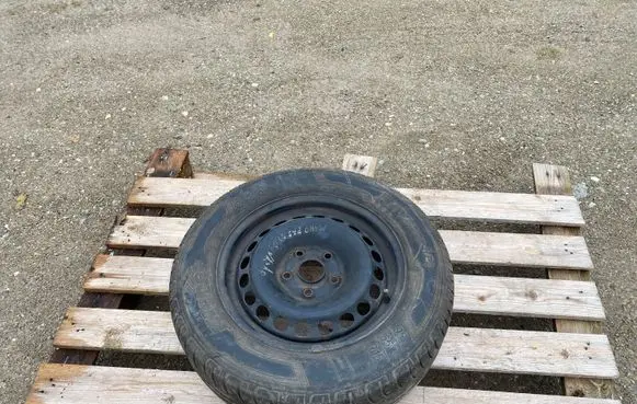 Volkswagen PASSAT B5 R15 spare wheel 