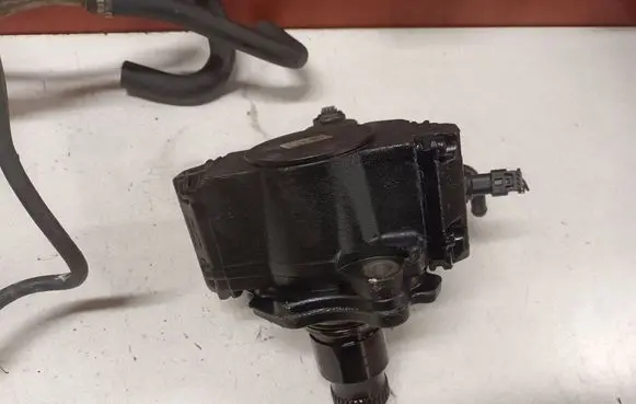 Mercedes-Benz C W204 Fuel injection system set A6510704987 28297640 0404136HFE