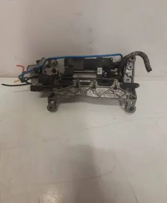 Porsche Cayenne (9Y0 9Y3) Air suspension compressor/pump A45620-100