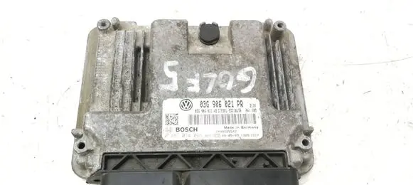 Volkswagen Golf V Engine control unit/module 0281014066 03G906021AB 03G906021PR