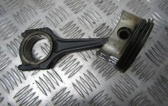 Opel Vectra B Piston with connecting rod