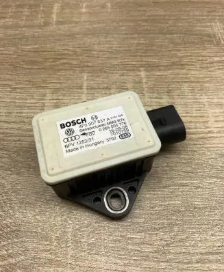 Audi A6 S6 C6 4F ESP acceleration yaw rate sensor 4F0907637A 0265005776