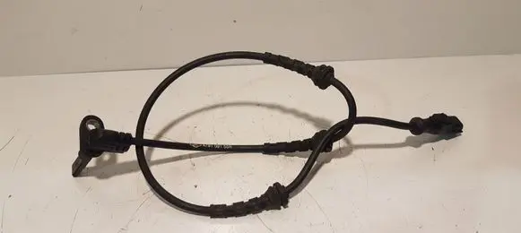 Dacia Duster ABS brake wheel speed sensor 479109155R