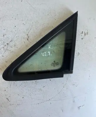 Volkswagen Caddy Front door vent window glass four-door 43r001057