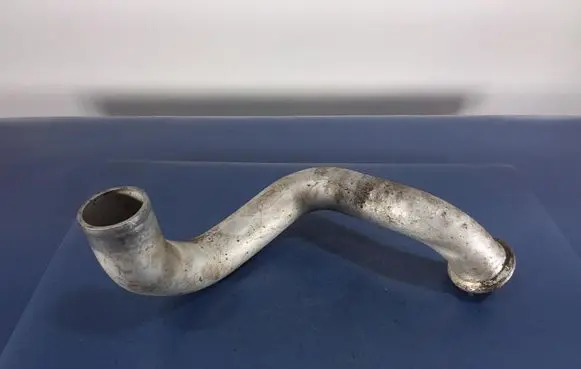 Volvo XC90 Air intake hose/pipe