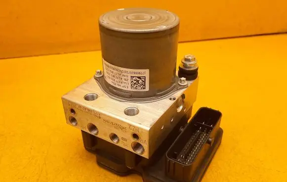 Mercedes-Benz CLA C118 X118 ABS Pump A1779006207 A1779027215 A1779013505