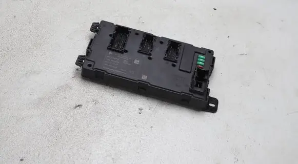 BMW 4 F32 F33 Central body control module 9329704 003000002 00000F4D
