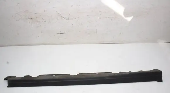Mercedes-Benz EQA Sill A2476981000