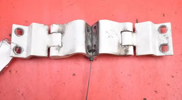 Peugeot Bipper Tailgate/trunk/boot hinge