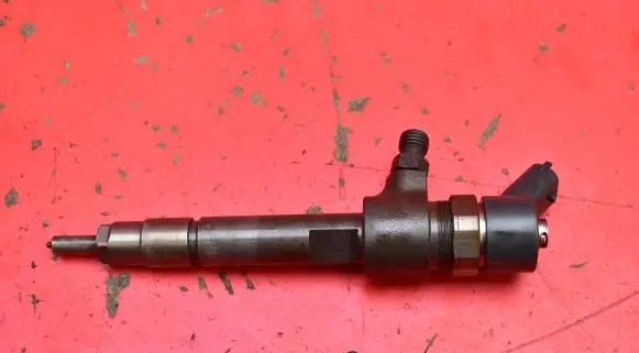 Fiat Idea Fuel injector 0445110187