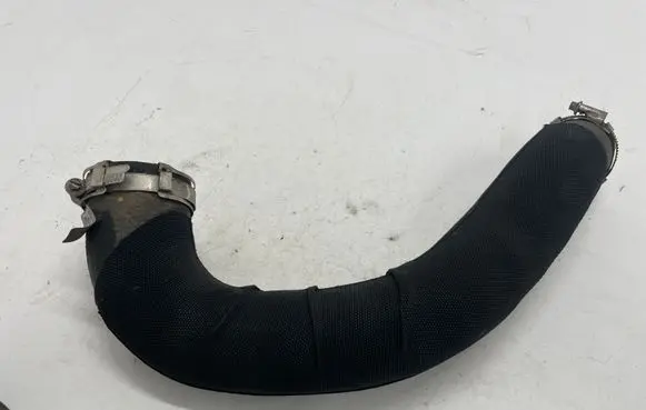 Intercooler hose/pipe