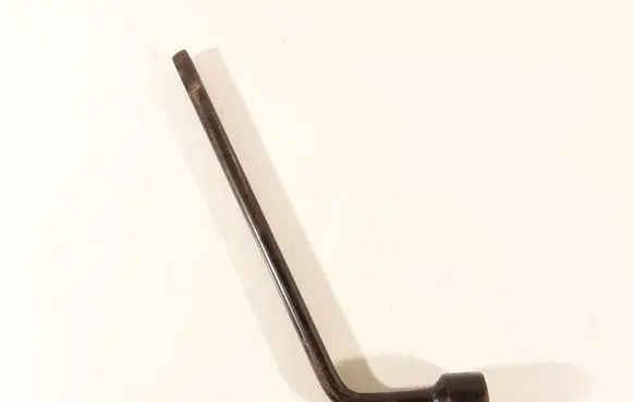 Toyota Yaris Wheel nut wrench 