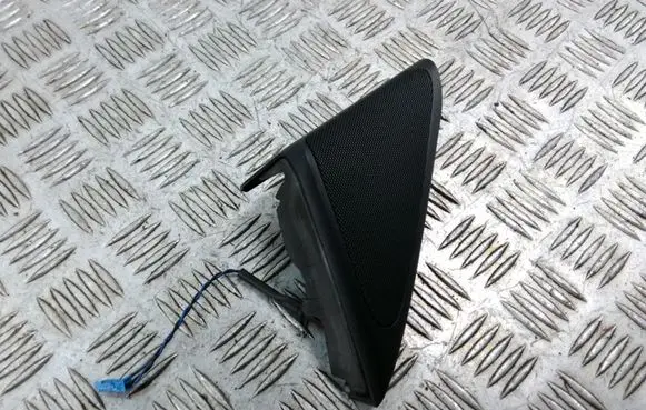 BMW 7 F01 F02 F03 F04 Front door speaker cover trim 7226611