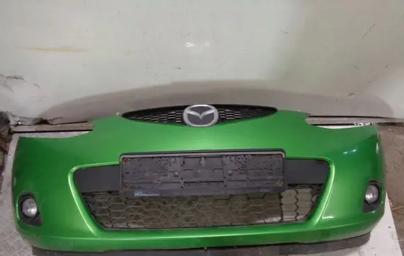 Mazda 2 Front bumper D65150031