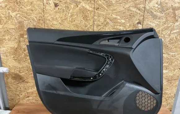 Opel Insignia A Front door card panel trim 13277375 1043898 091220080000