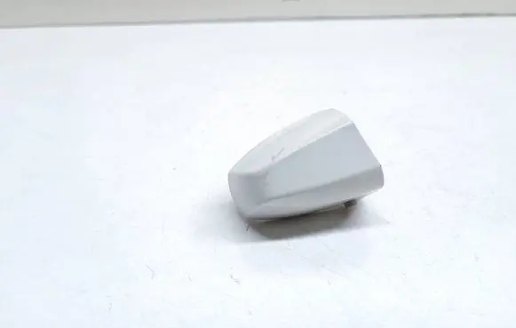 BMW 2 F46 Front door handle cover 