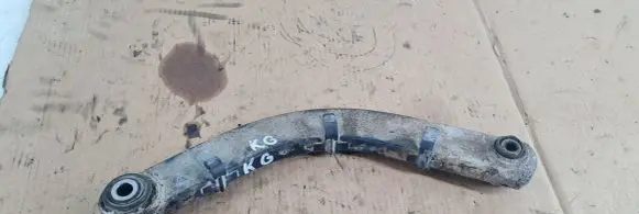Rear control arm