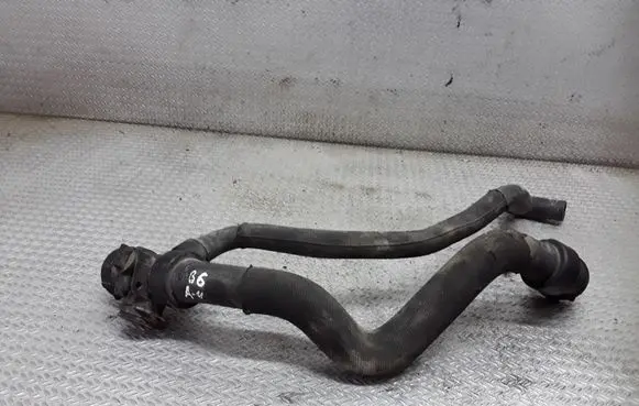 Audi A4 S4 B6 8E 8H Engine coolant pipe/hose