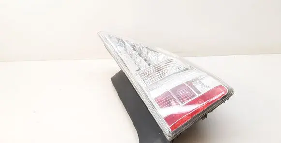 Toyota Prius (XW30) Rear/tail lights