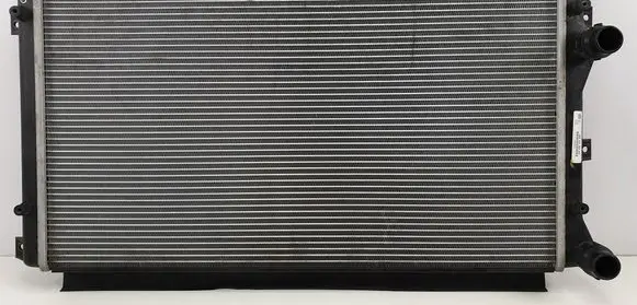 Skoda Octavia Mk2 (1Z) Coolant radiator 1K0121251AT