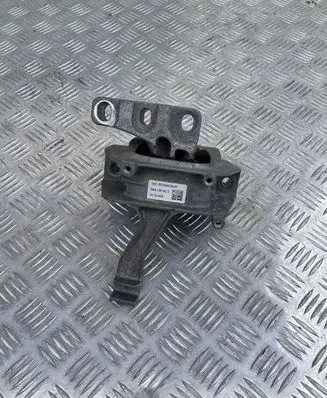 Volkswagen Golf VIII Engine mount vacuum valve 5WA199262D