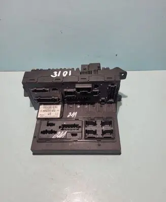 Mercedes-Benz E W211 SAM control unit 2115453101