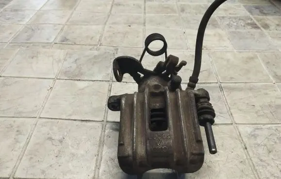Audi A4 S4 B6 8E 8H Rear brake caliper