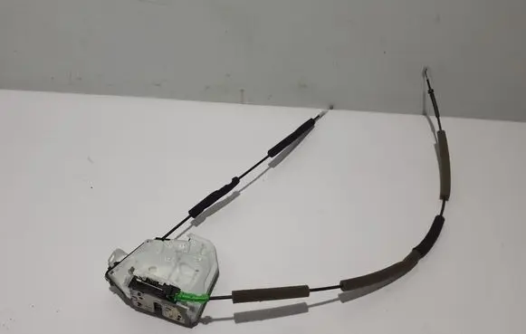 Nissan X-Trail T33 Rear door lock 825016RN0A