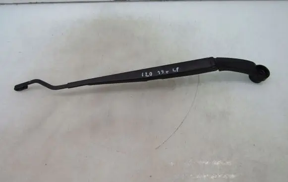 Hyundai i20 (GB IB) Rear wiper blade arm W65919
