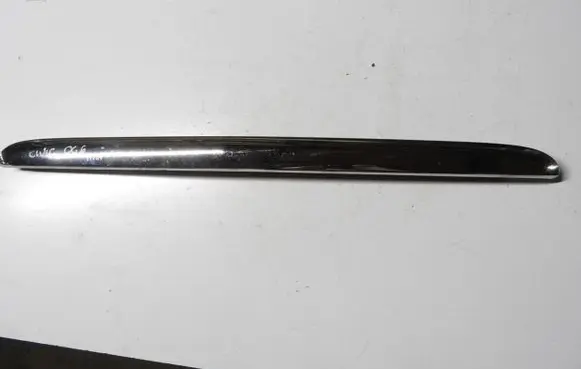 Honda Civic Tailgate trim moytuu657serg